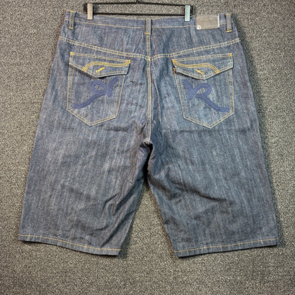 Vintage Rocawear Men 42 Dark Wash Denim Shorts Baggy Y2K Embroidered Flap Pocket
